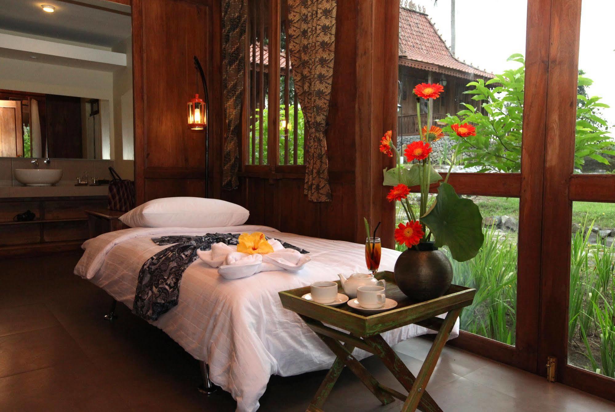 Amata Borobudur Resort Маґеланґ Екстер'єр фото