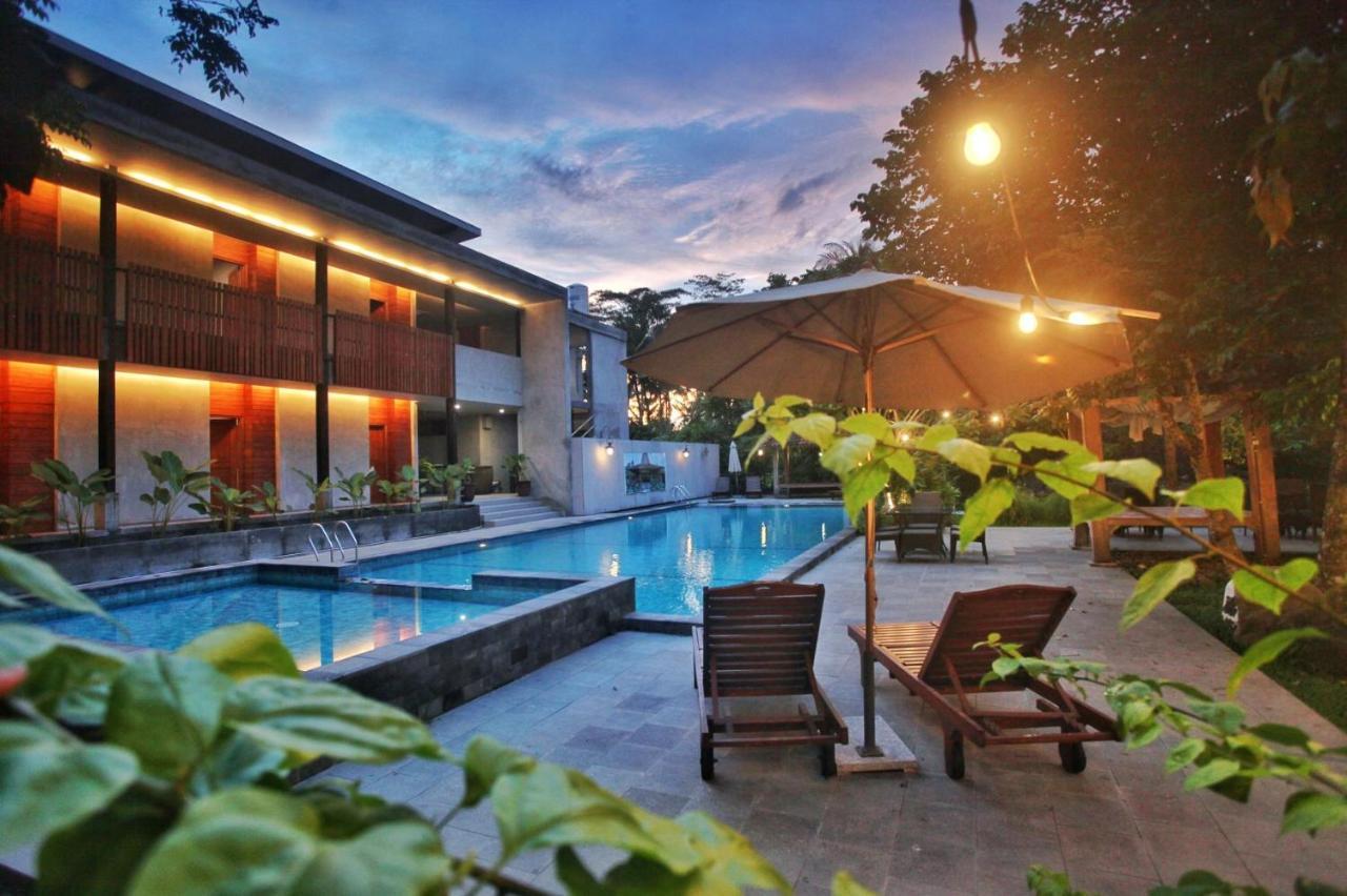 Amata Borobudur Resort Маґеланґ Екстер'єр фото